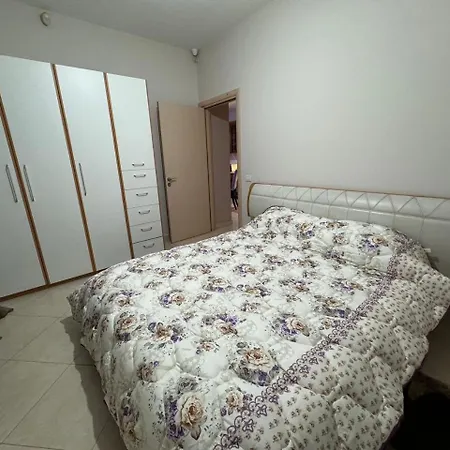 Apartment Me Qira Ditore Astir